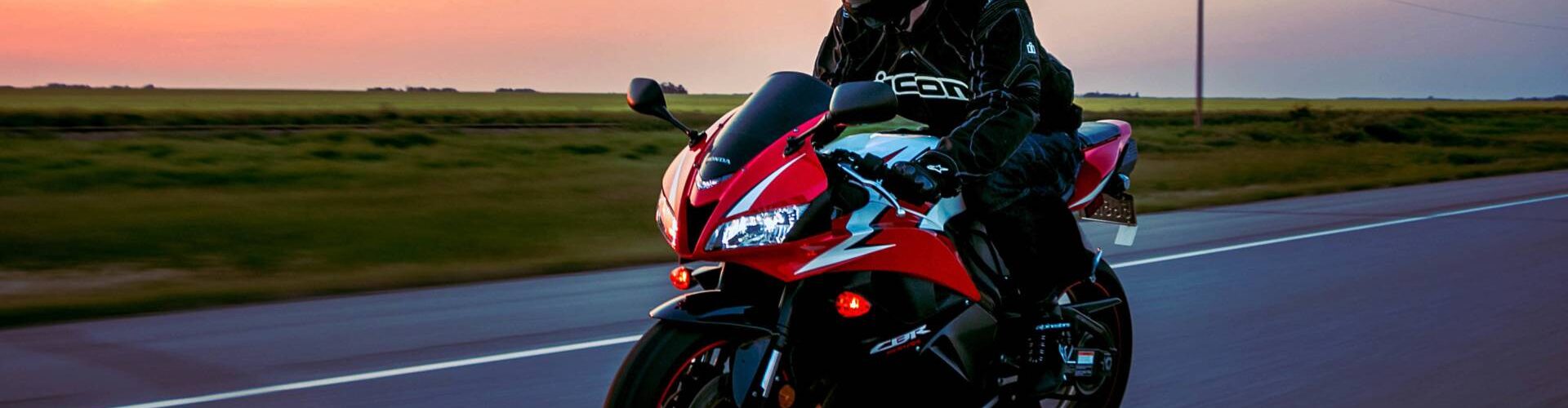 beginner ride a motorcycle