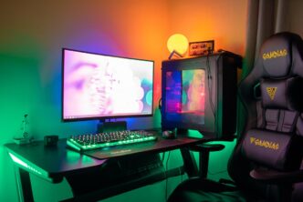 Best Healthy Work from Home Essentials
