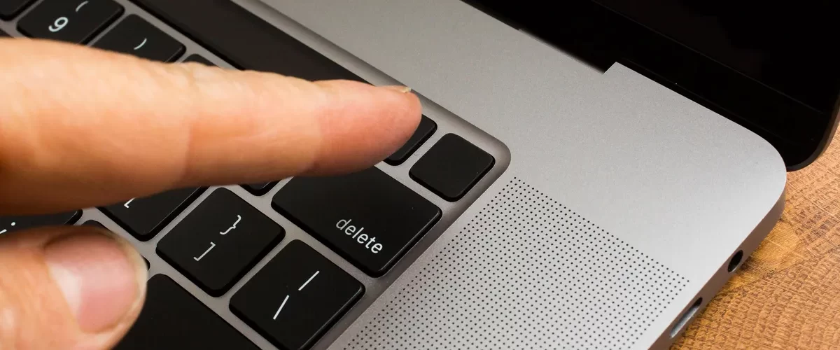 Factory reset MacBook