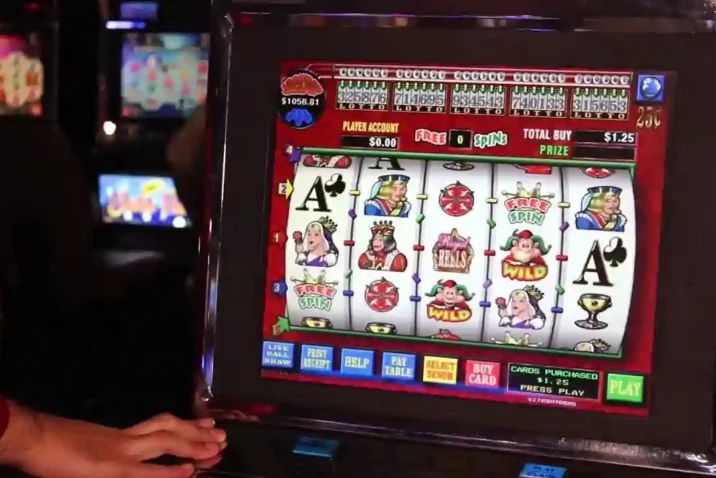 Playing Slot Machines